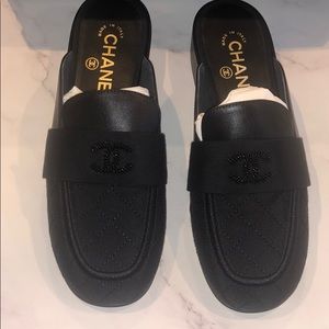 Chanel slipon loafer 36.5